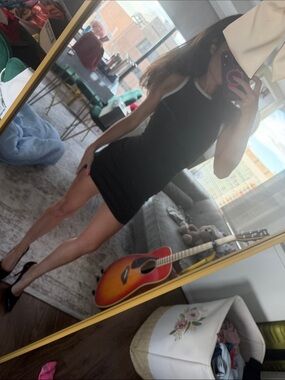 Classic Black Sleeveless Mini Dress - Elegant Everyday Staple Meshki XXS